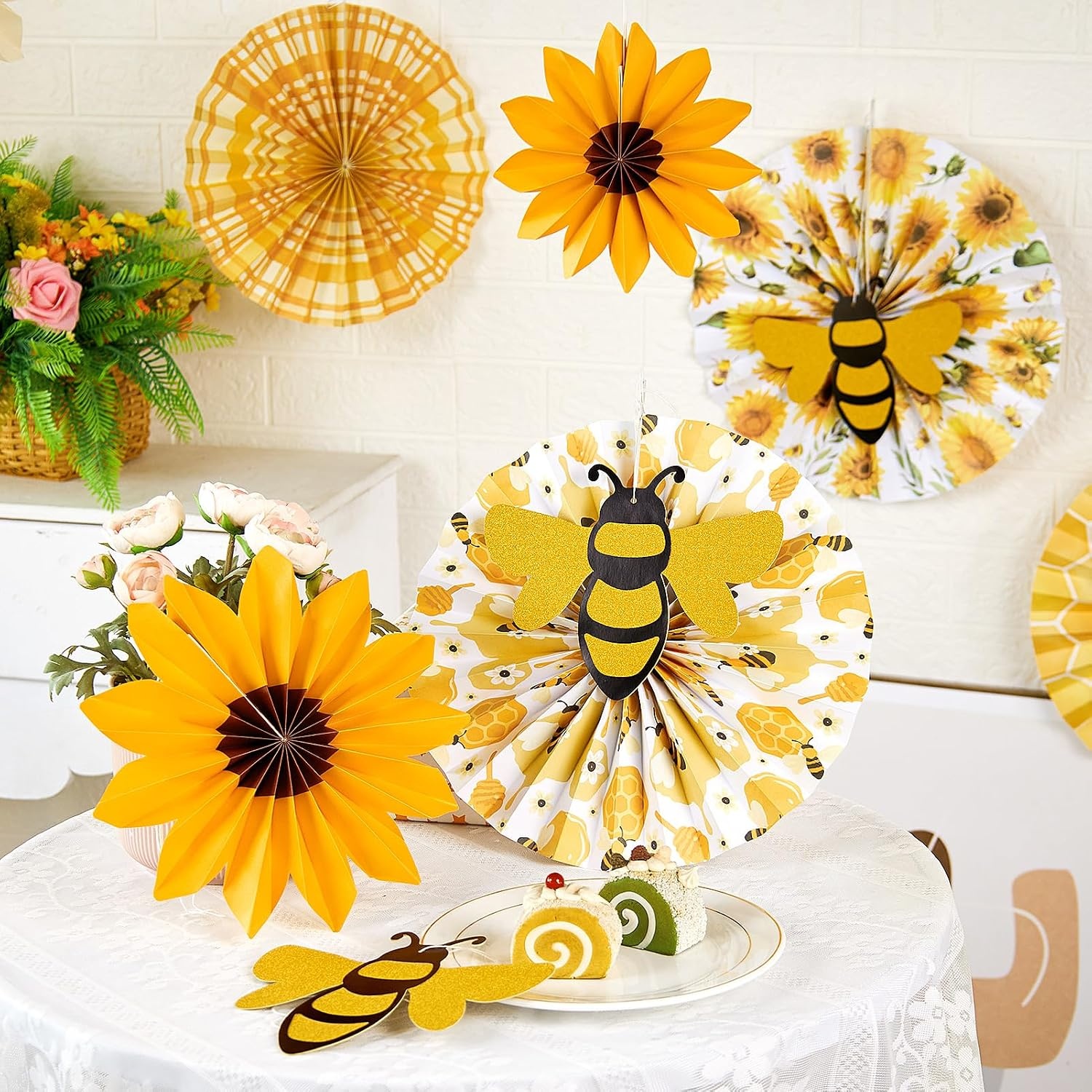 image:imageSUNBEAUTY Sunflower Party Decorations Sunflower Birthday Paper Fan Decorations with Bees Yellow White Sun Flower Wall Hanging for Baby Shower Summer Garden Party Classroom Bulletin Board DecorationYellow Sunflower bee